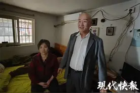 带着病妻跑网约车，“光头大叔”还清债务图片