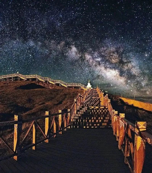 谁懂！居然能在雅安看到梵高画里的星空！