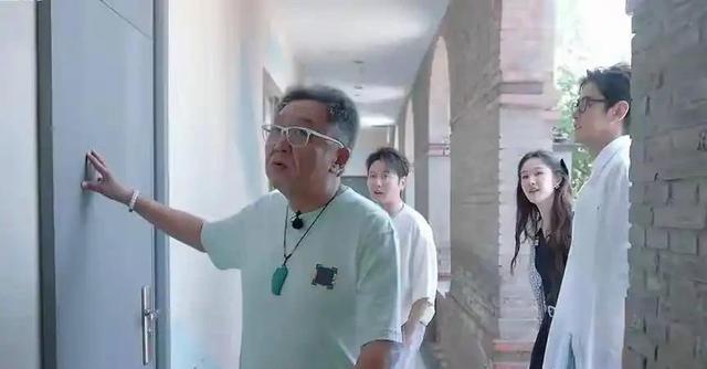 不查不知道一查吓一跳，坐拥北京60亩马场的于谦，私下到底有多壕