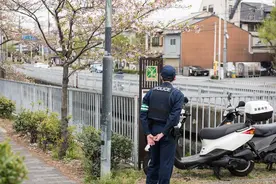 苏州街头惊现暴力事件！两名日本游客无辜受伤，嫌犯已被警方控制图片