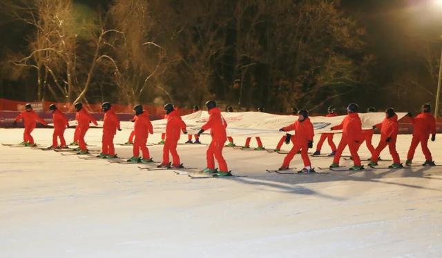 “白+黑”模式开启🤩长春这家5A级景区上新啦！