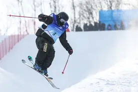 盛海鹏无惧强手摘银 石家庄运动员首夺亚冬会奖牌图片