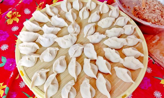 12月21日冬至，别忘了吃饺子，提醒：“3馅不上桌，福气不进门”