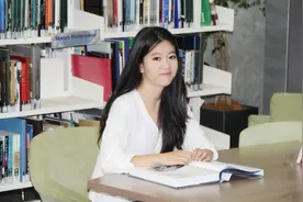 我，80后独生女，放弃教师岗位，到新西兰当服务员，人生从此开挂图片