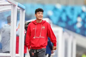 武磊将接受膝盖手术以及海港外援引援的新消息图片