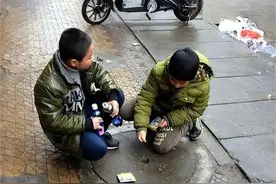 揪心！湖南长沙男孩鞭炮扔下水井当场被炸飞！几次手术人还没醒图片