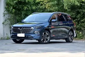 预算12万提辆五菱凯捷，行驶610公里后，车主详细说出了优缺点图片