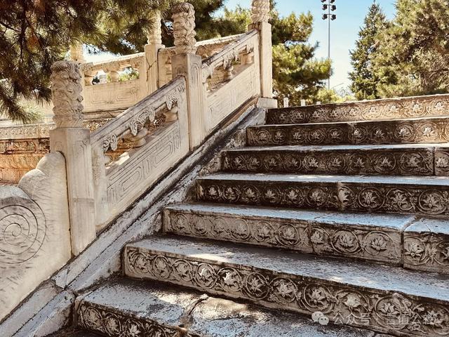 北京古建博物馆，放大10倍看细节，隆福寺藻井藏着多少秘密与奇迹