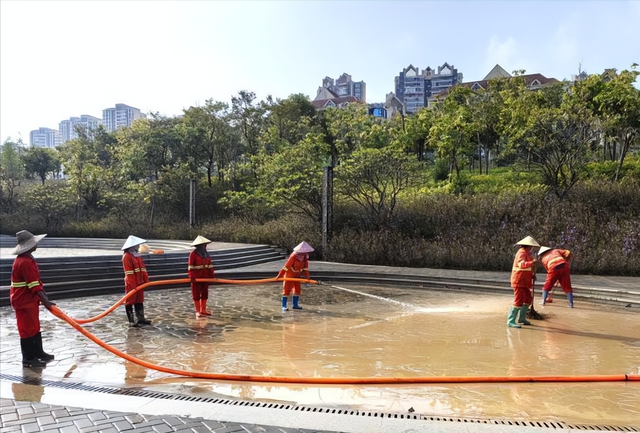 广西洪水引深思，人类在自然面前有多渺小？长江洪水史给出答案