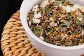 人生五大事：吃喝拉撒睡，2味中药泡水喝，让你心情好，吃得香！图片