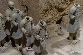 南阳方言小说：别廷芳舌战樊钟秀图片