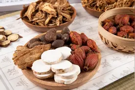 说了无数次，容易醒就得先调脾！一个中成药，睡上安稳觉！图片