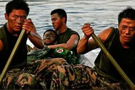 《士兵突击》许三多的结局会如何图片