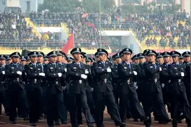 在警校，考这些证书很有用！图片