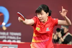 不轻松！陈幸同4比2考夫蔓晋级女单16强图片