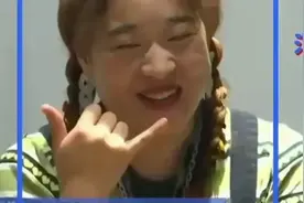 32岁离异女孩相亲全程摆臭脸，结果出门发现男生开豪车，后悔了图片