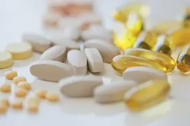 医生坦言：6种被吹上天的保健品，实则坑钱又伤身！警惕骗局一场图片