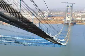 12公里，世界最长猫道贯通图片