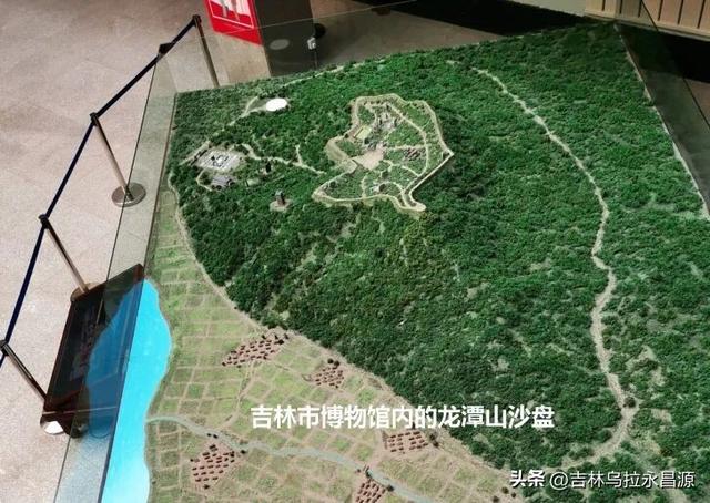 在罕见的老照片中远眺吉林市龙潭山