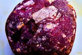 梁云焘:月球角砾岩陨石辨判要点图片