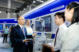 湖北联通精彩亮相2025世界数字教育大会，赋能教育数字化新生态图片