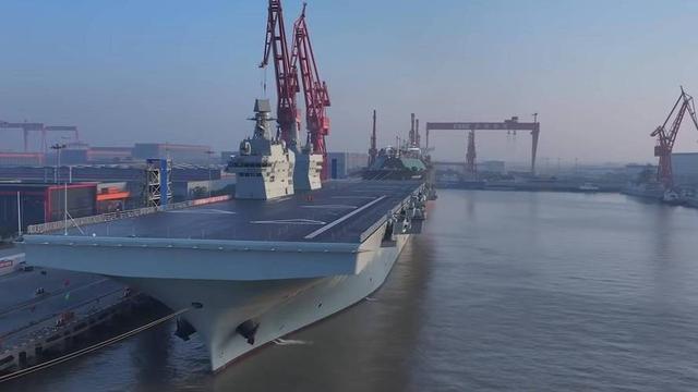 台最新武器曝光！5次海试无船锚，潜艇液压全失灵，500亿打水漂