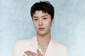 范丞丞工作室回应恋情传闻：与圈外好友发小私下聚餐图片