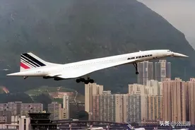 图集：90年代香港上空低空飞行的飞机图片