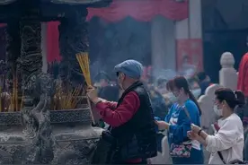 上香应该烧几根？1至9根代表什么寓意图片