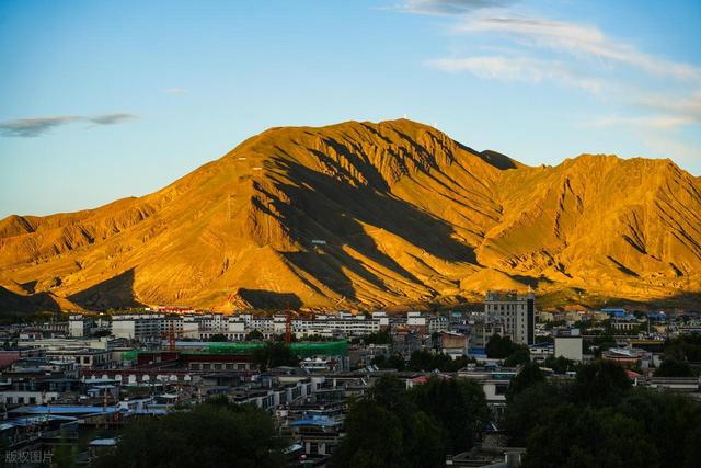 2026清明反人流指南：放弃前10大热门城市，教你找回失踪的假期