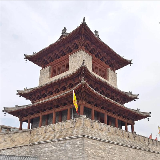 山西真正的硬核古城，国家4A级旅游景区，长城沿线最后的活态边塞