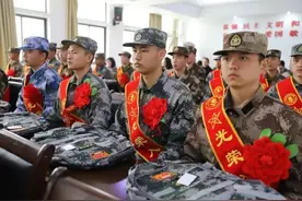 新兵入伍前，为什么要注销户口？原来国家考虑的这么周到图片