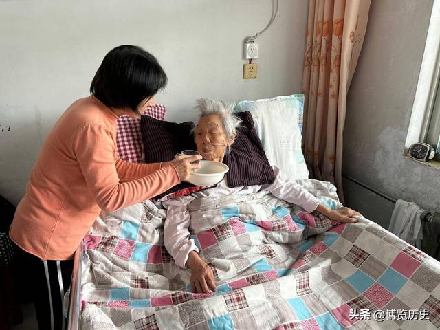 中国将迎来前所未有的死亡高峰，专家得出答案：是这些因素导致的