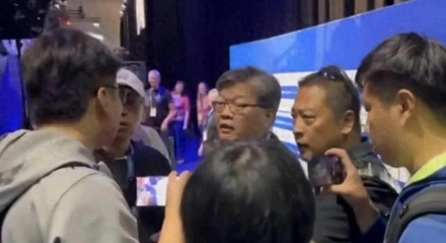 两岸代表团爆发冲突，对方划伤大陆人员，嚣张嘴脸曝光，官方出手