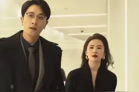 赢麻了，彭冠英新剧对陈妍希一见钟情，24年跟两大小龙女搭戏图片