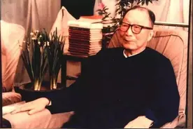 戎冠秀：本是河北普通农妇，为何去世后聂帅亲自发去唁电缅怀？图片