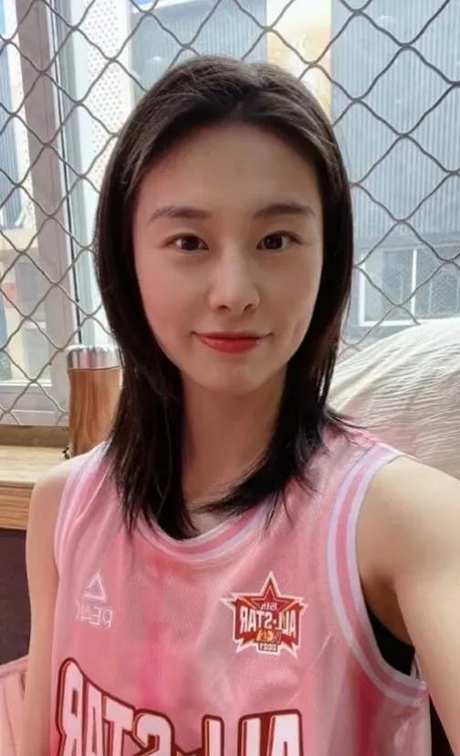 女篮王思雨
