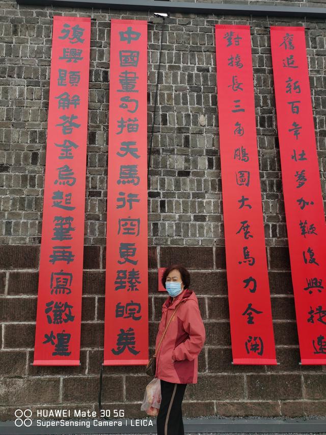 我体会到按顺序游“徽州古城”才有助于了解其丰富内涵