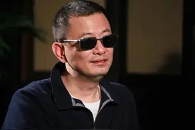 帅哥都跑去当导演了，国内最帅8大导演，个个高大英俊，才华横溢图片