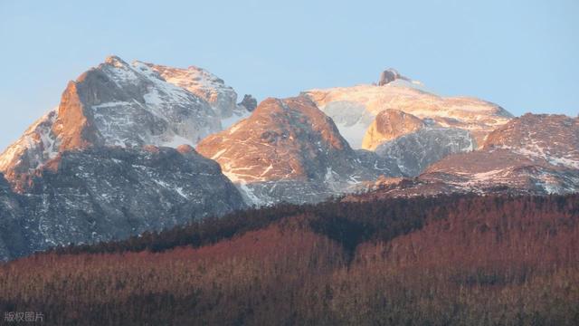 11月-12月，适合秋冬季节自驾的7条线路，藏着不少好风景