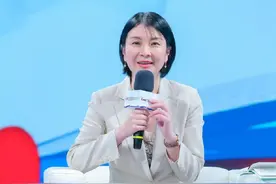 近7万亿资产银行换帅，再任命女副行长，人均薪酬46万图片