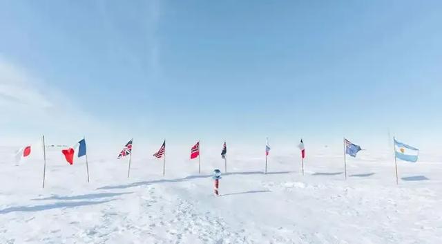 蓝战非去南极，在南非被抢！团费近10万美金？普通人去南极安全吗