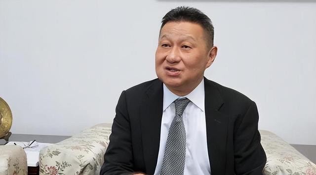 包养情人无数，玩老婆闺蜜，娶初中同学女儿为妻	，孙道存有多荒唐