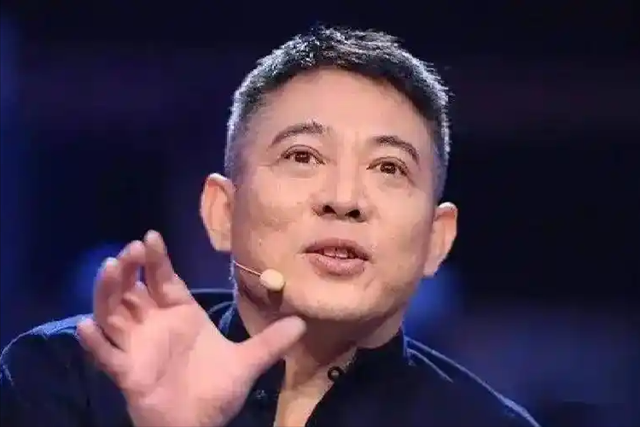 释永信落网第8天，“如来佛祖”饰演者朱龙广逝世，李连杰没说错