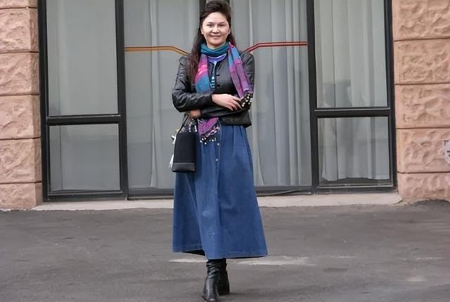 80年代家喻户晓的女演员，嫁给军委副主席儿子，离婚后混得如何？