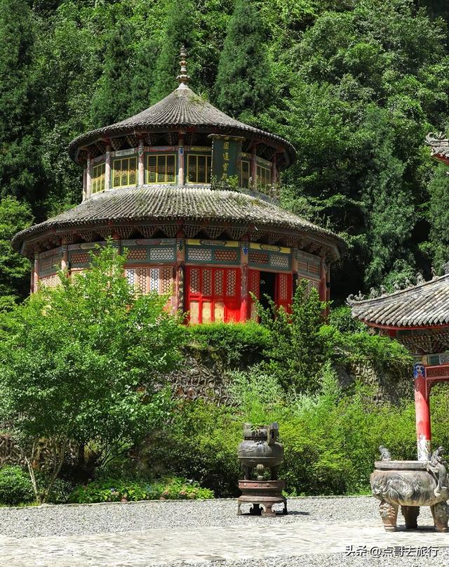 周末轻松打来回，成都坐高铁最快20多分钟到达！寻找凉爽的夏天