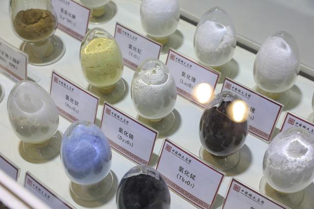 高市早苗引发中日风波后，巴铁主动靠近日本，最大赢家浮出水面！