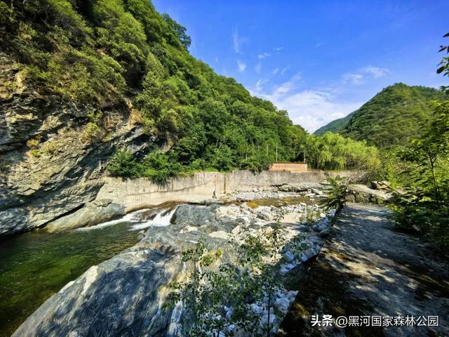 夏末初秋，出游正当时，在黑河邂逅夏秋两季交替之美