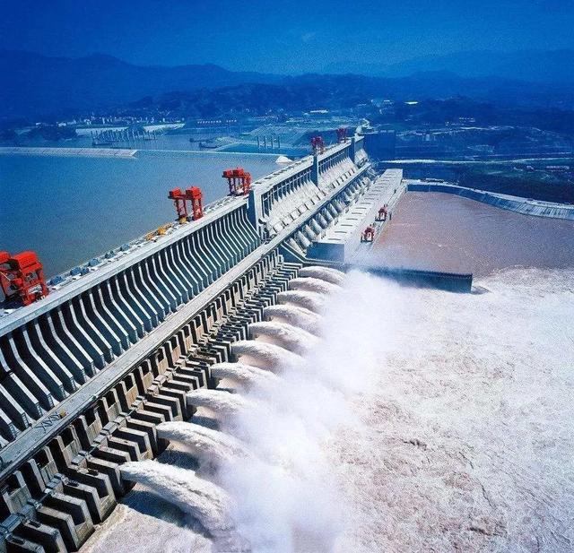 雅江水电站——黄老先生夙愿成真