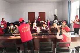 暖心服务大健康 群众满意喜洋洋图片